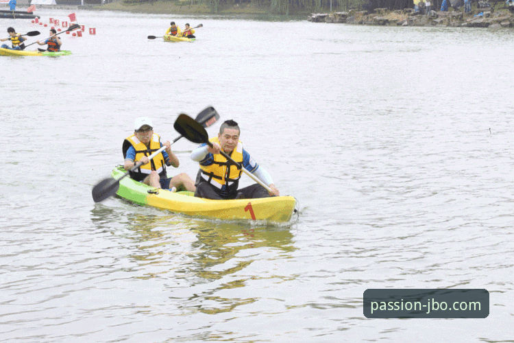 JBO体育App vs 网页版：哪个能让你更高效地掌握赛事动态？